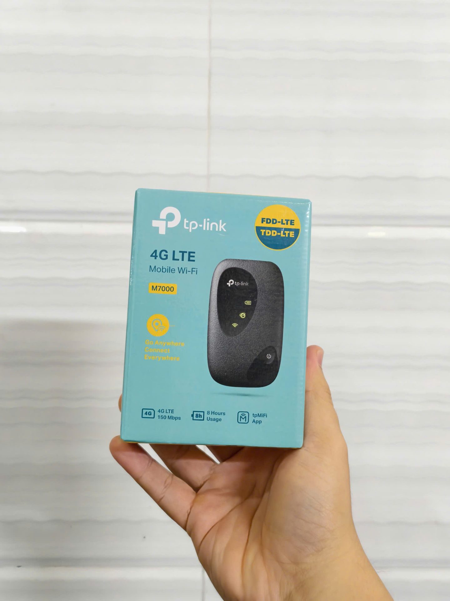 TPLink M7000