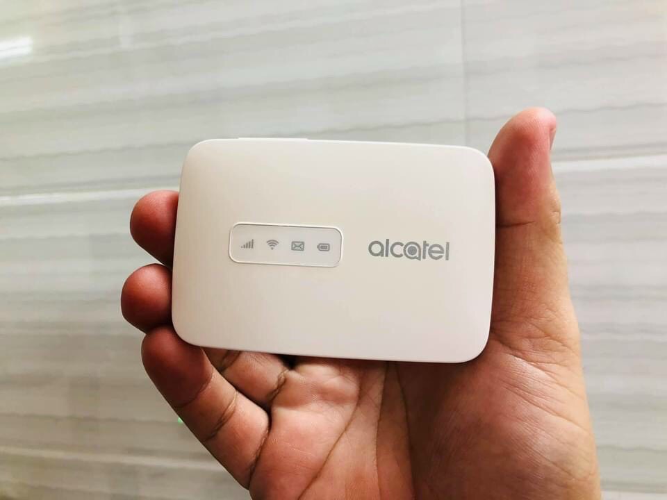 Bộ Phát Wi-Fi 4G Alcatel MW40 - Tốc Độ 4G 150Mbps - Pin 1800mAh - Viễn Thông HHD - Ảnh 3