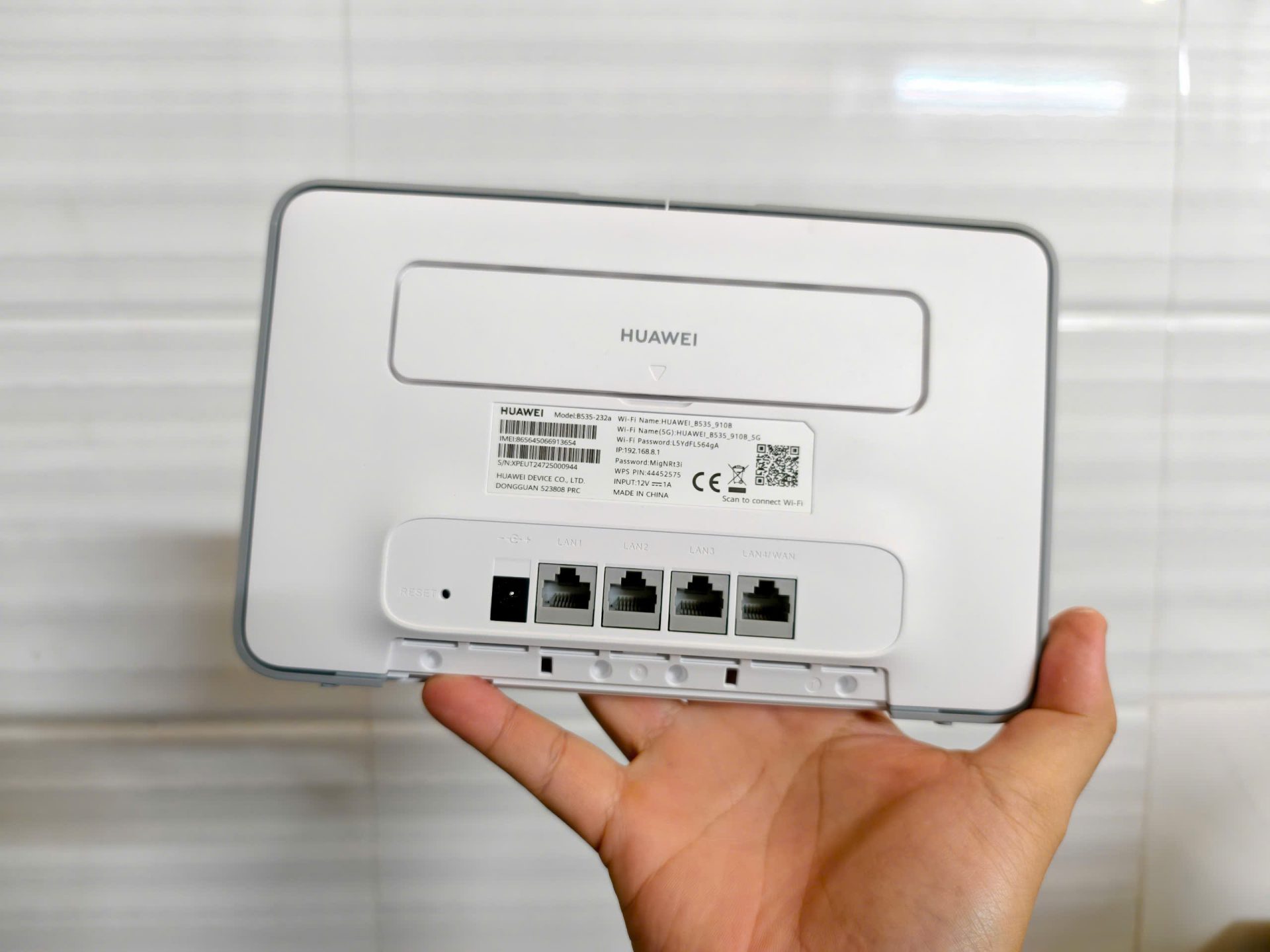 Bộ Phát WiFi 4G Huawei B535-232a: CAT7 300Mbps - 2 băng tần - 64 Thiết Bị - Viễn Thông HHD - Ảnh 3
