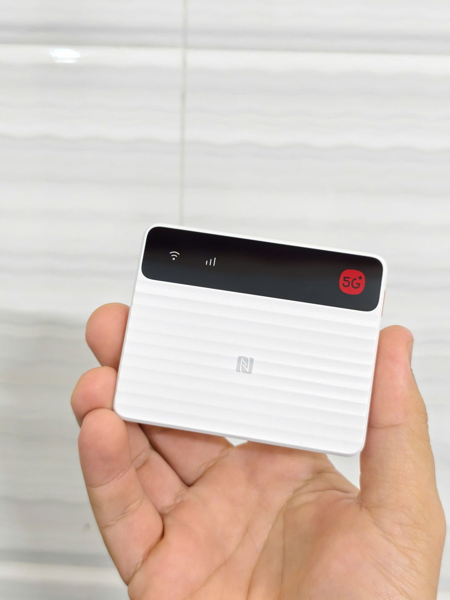 ZTE F50 Pro 5G: Bộ Phát WiFi Không Pin, Hỗ Trợ 2 SIM - Ảnh 2