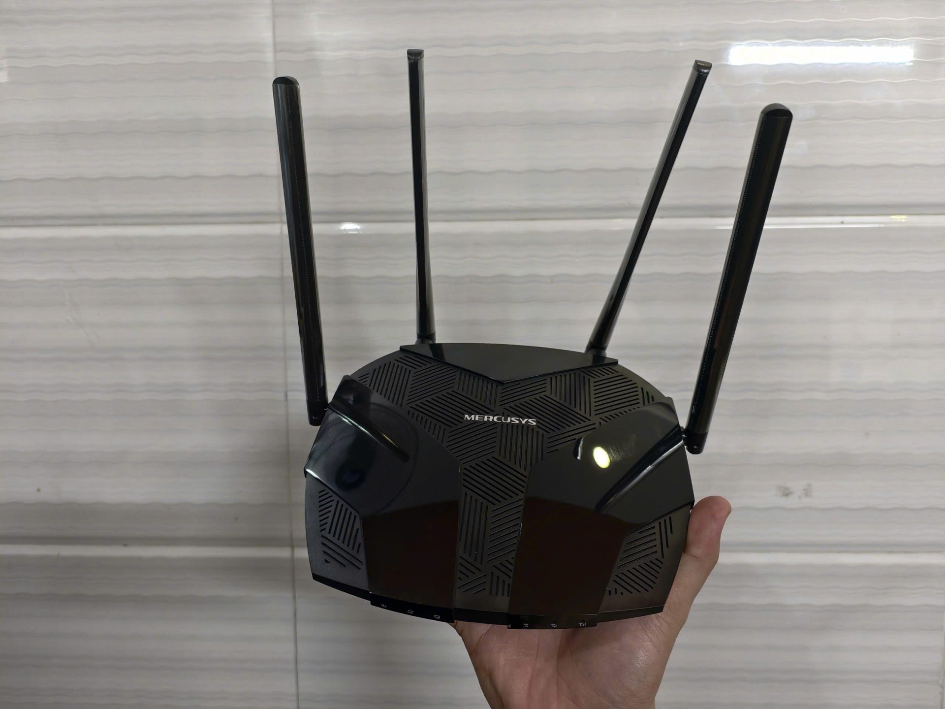 Mercusys MB235