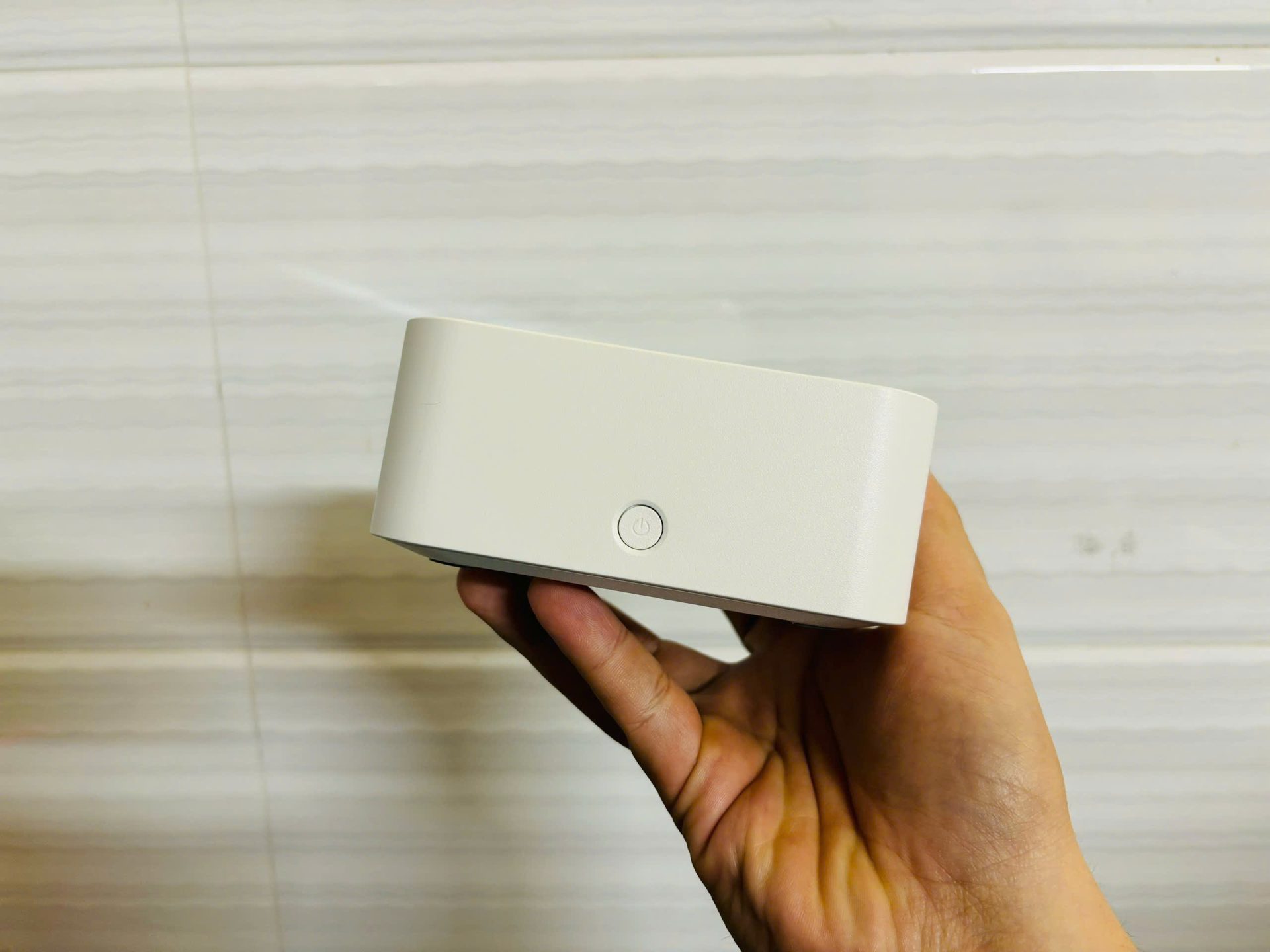 Bộ phát WiFi từ SIM 4G Alcatel 4GEE D412C57 - Tốc độ 300Mbps - hỗ trợ 64 users sử dụng cùng lúc - Viễn Thông HHD - Ảnh 4