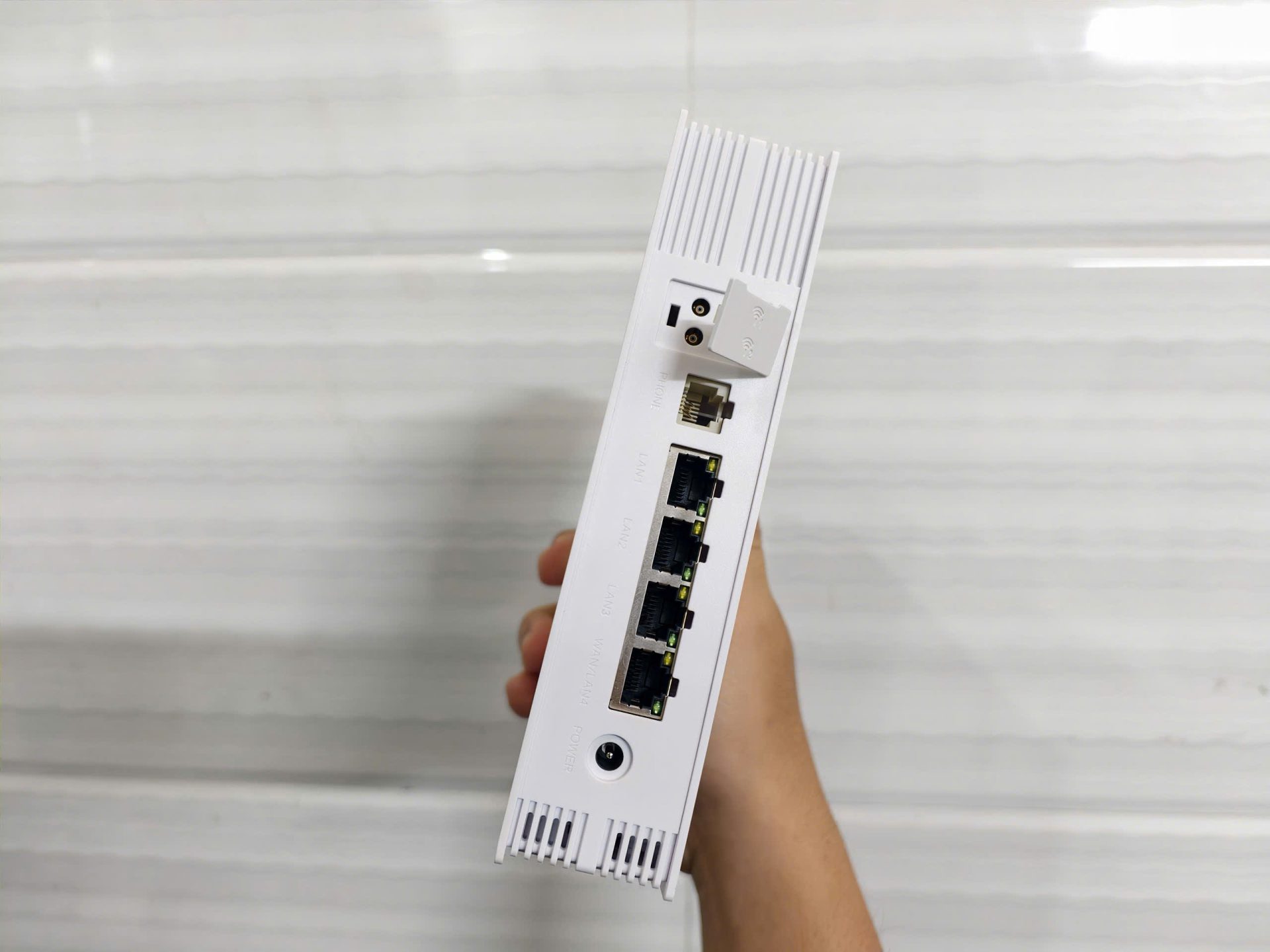 Bộ phát Wifi từ SIM 4G ZTE MF297D - Router LTE Cat12 - Tốc độ 600Mbps - Wifi AX 3000Mbps - Viễn Thông HHD - Ảnh 5
